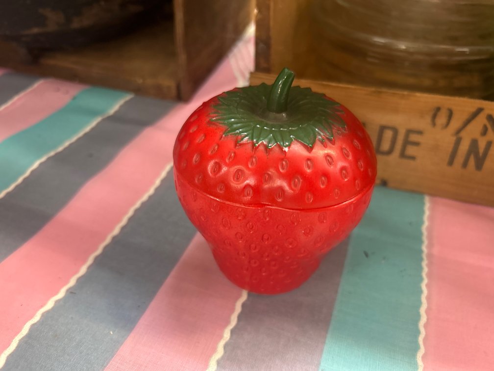 Molded Strawberry-Shaped Lidded Container