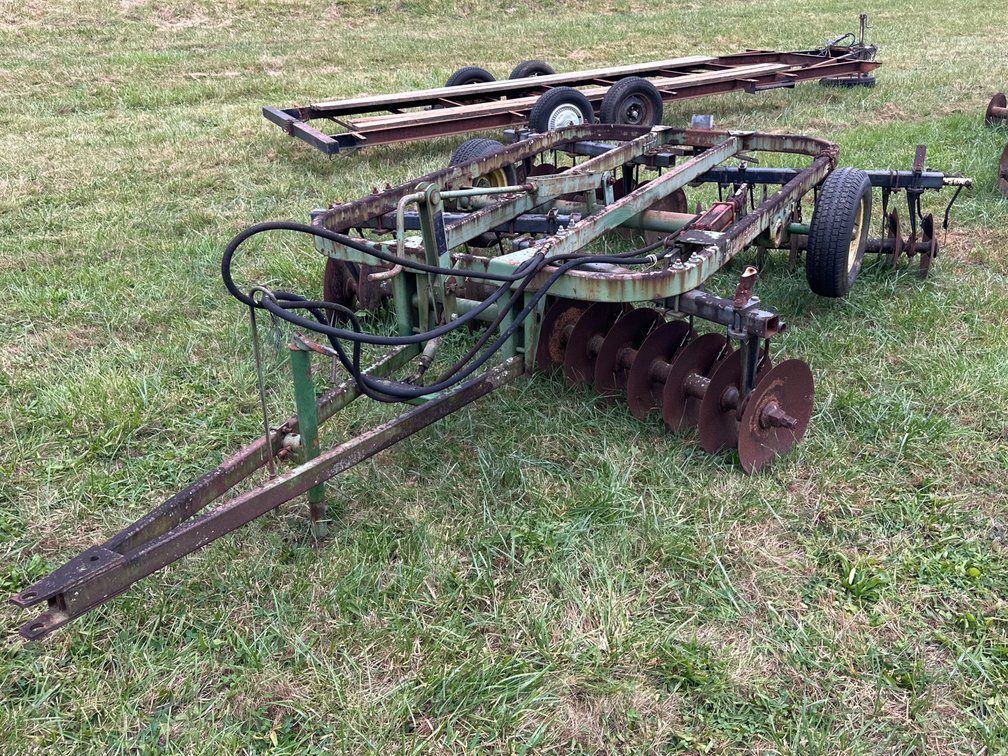 John Deere 115 leveling Disc