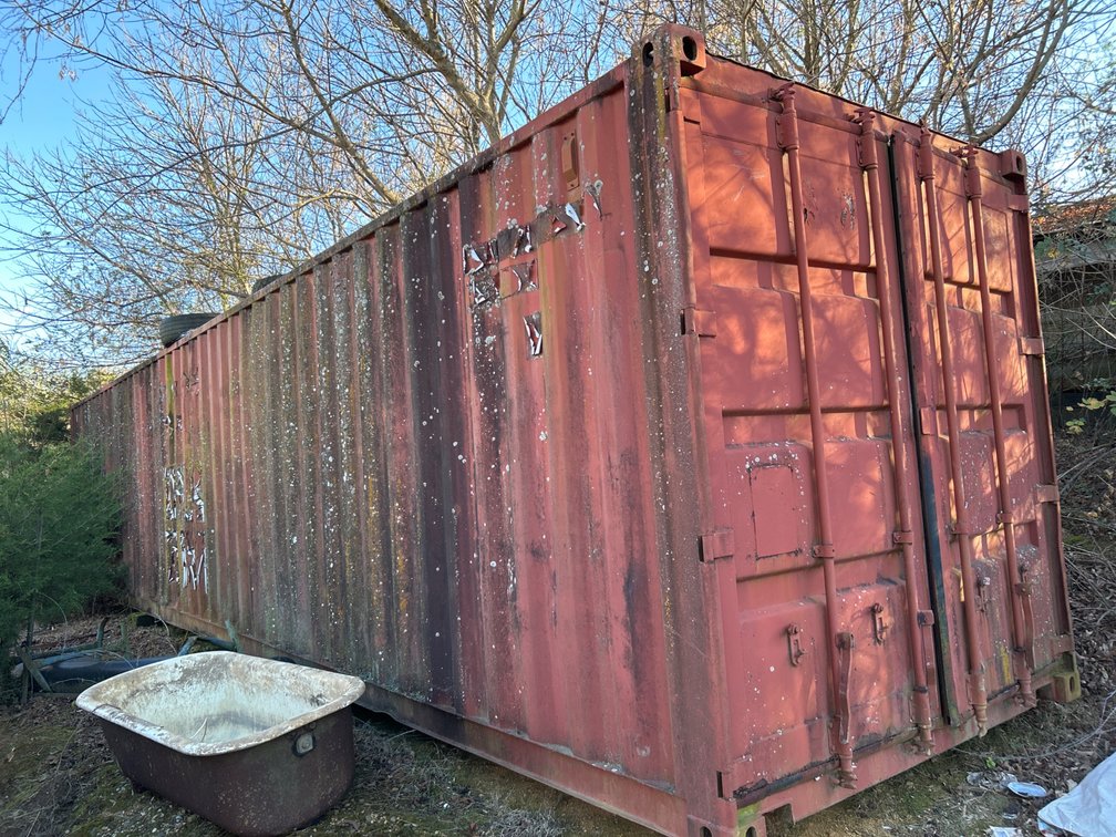 40’ Metal Storage Container