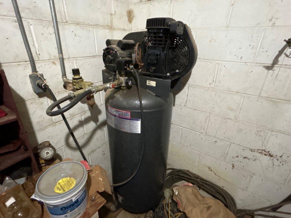 Heavy Duty Air Compressor