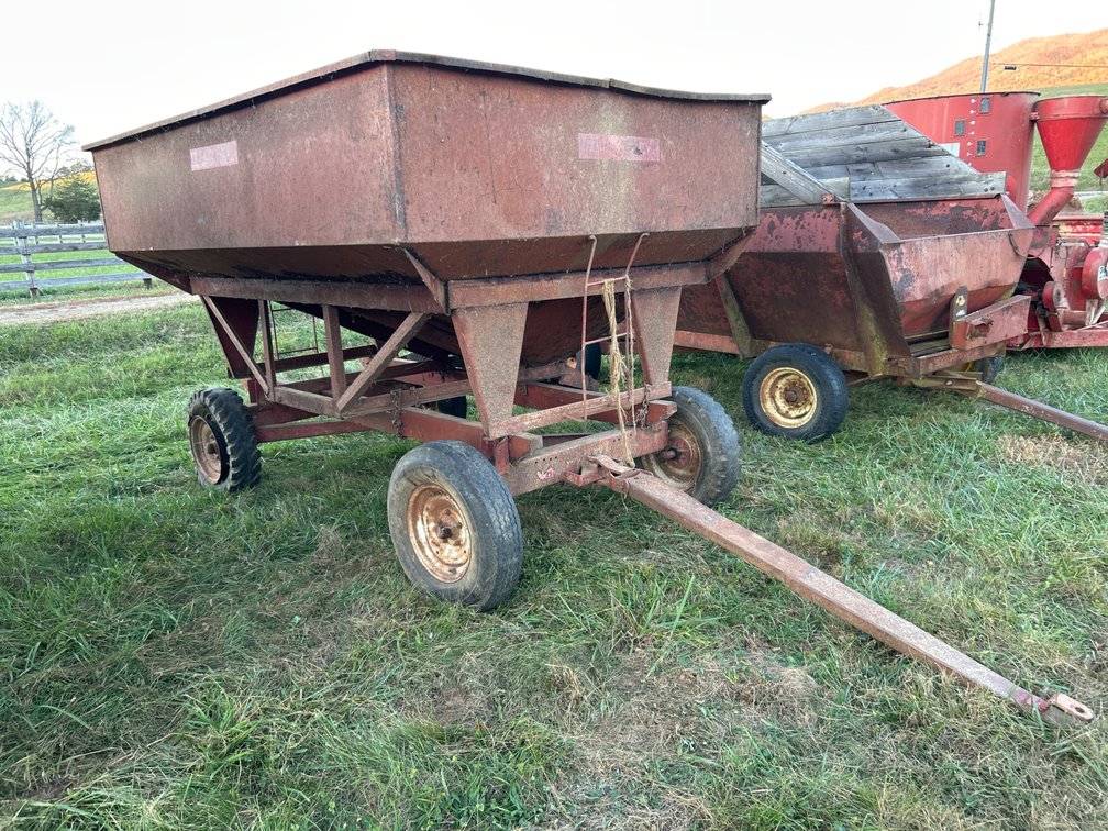Knowles Gravity wagon