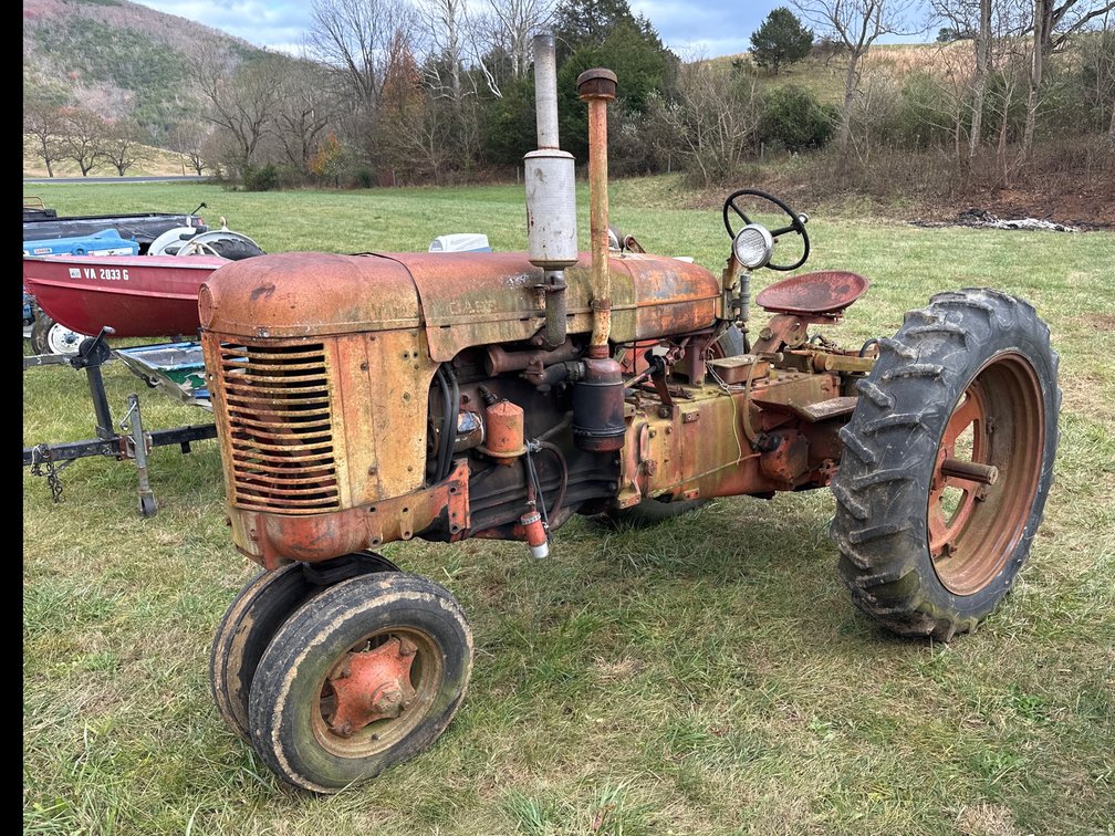 J I CASE 400 Diesel Tractor