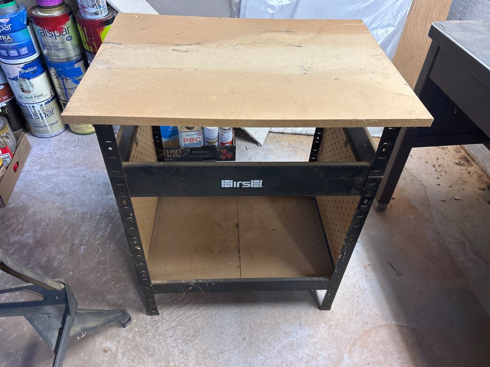 HIRSH Shop Table