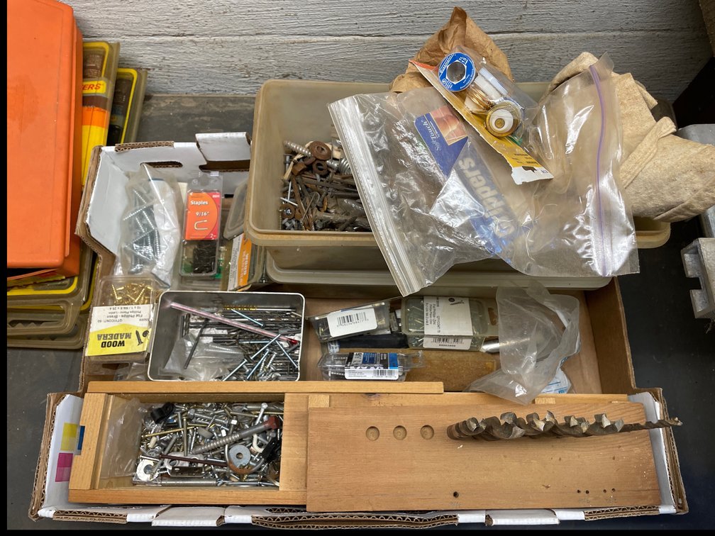 Lot of screws/nails