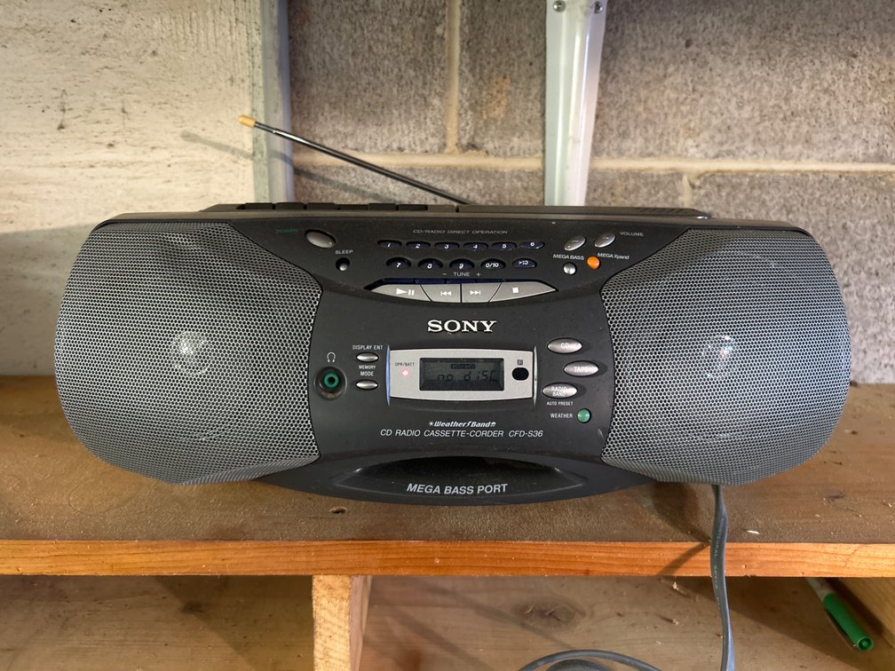 SONY AM/FM Radio with CD Player