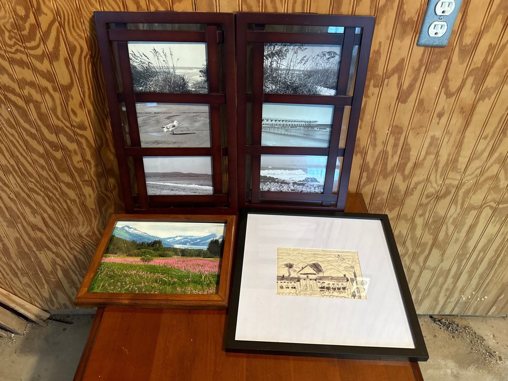 Lot of misc picture frames