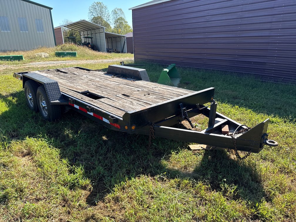 1999 Winston 7 ton Tilt Trailer