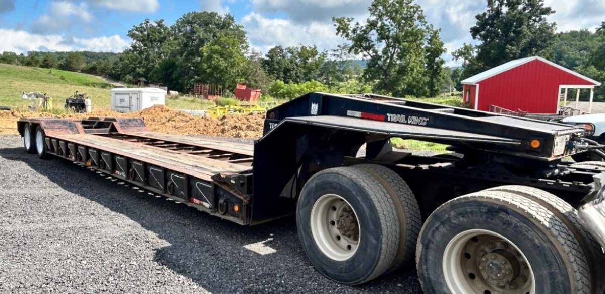 1991 TrailKing TK70HDG Lowboy Trailer
