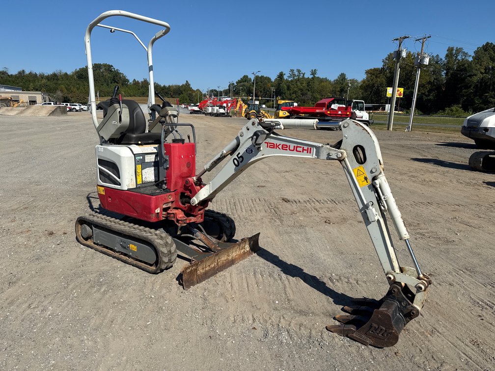 2021 Takeuchi TB210R Micro Excavator