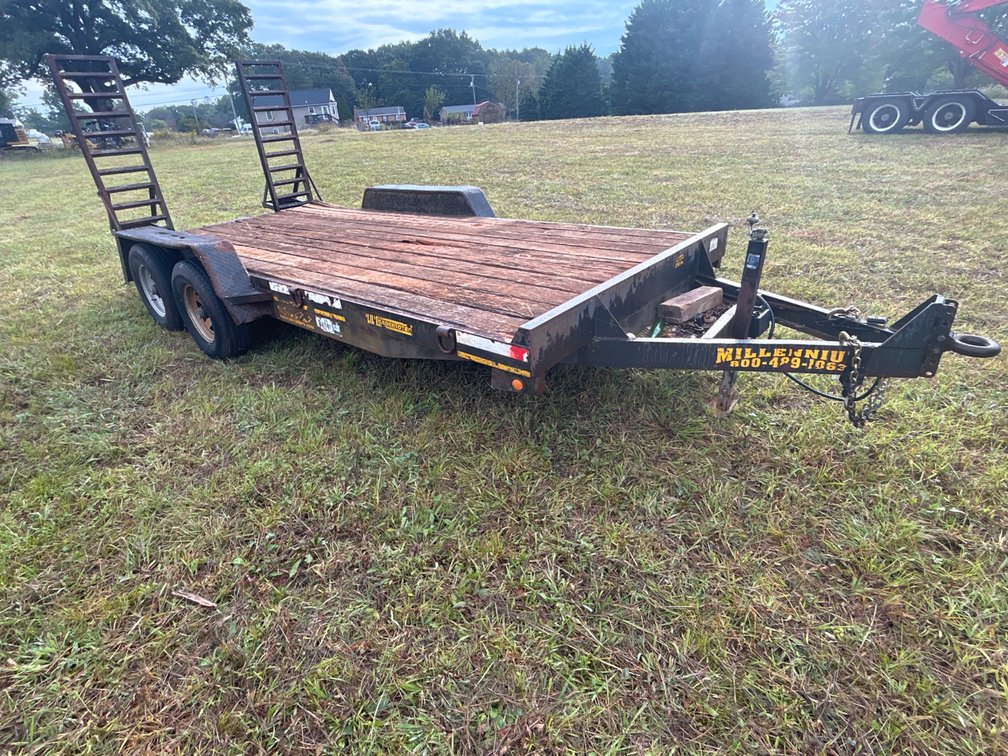 2004 “LIL” LOADER TOTER 16’ Equipment Trailer