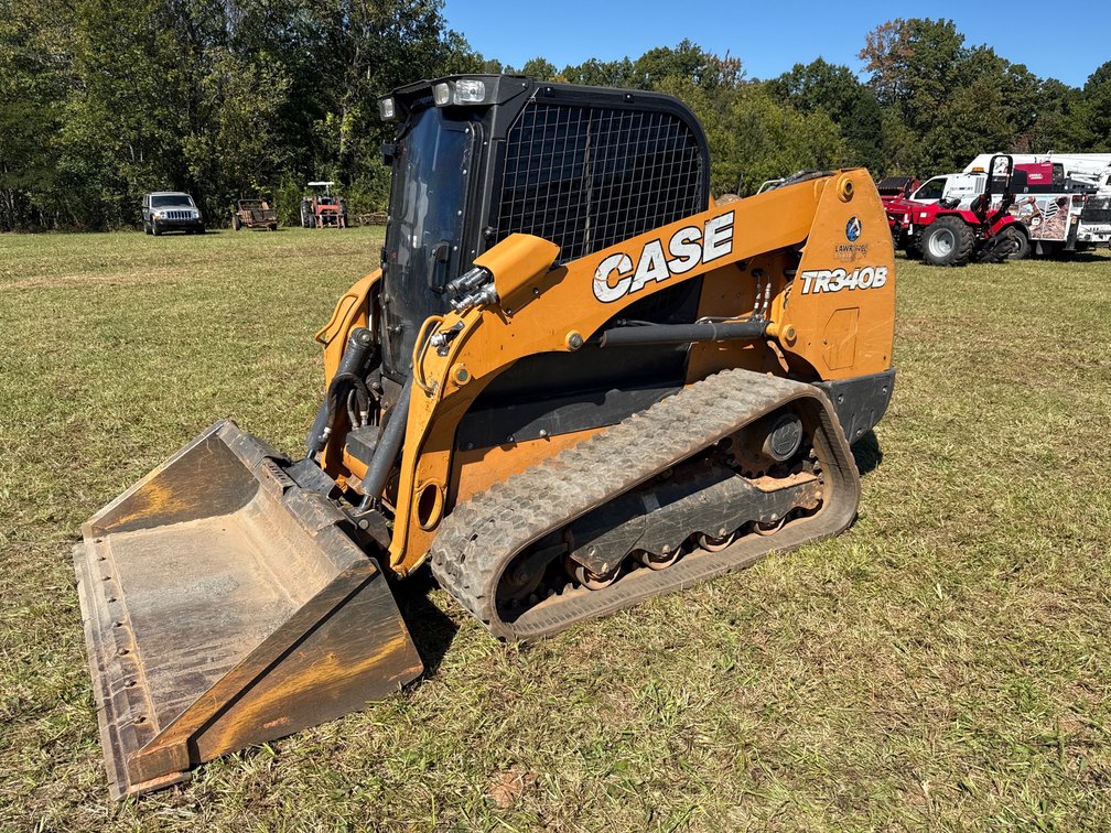 2023 Case TR340B Skidsteer