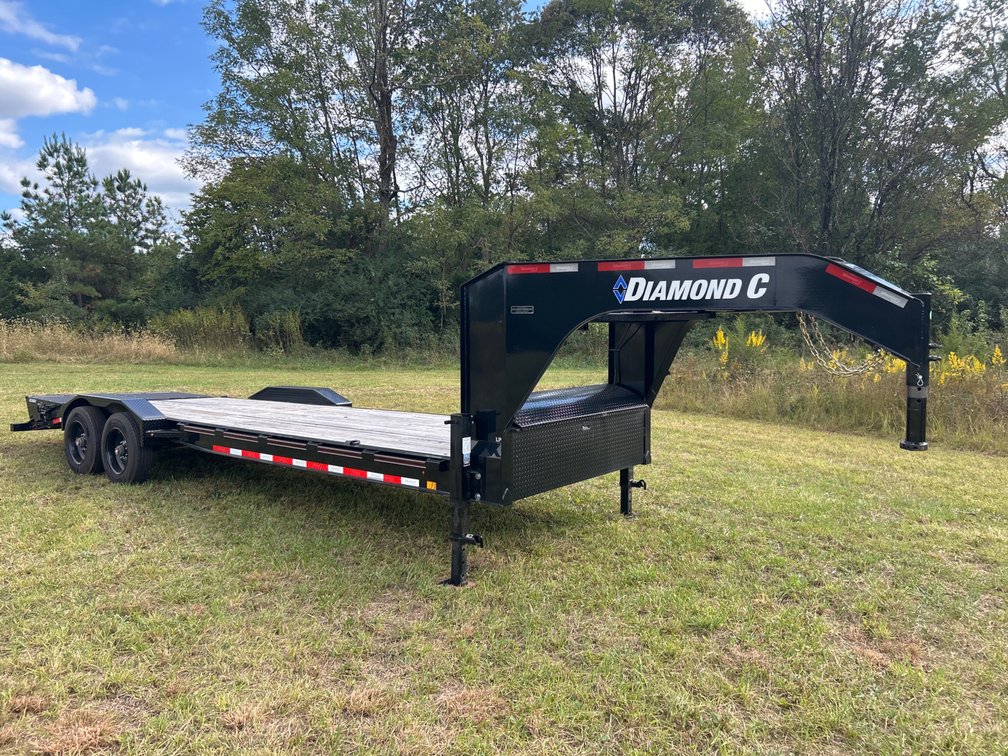 2023 Diamond C 7x24 Equipment Trailer