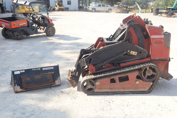 Image for MINI SKID STEER