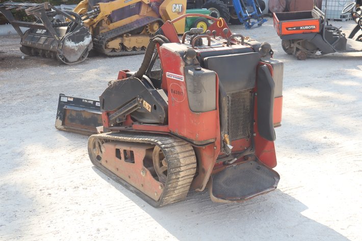Image for MINI SKID STEER