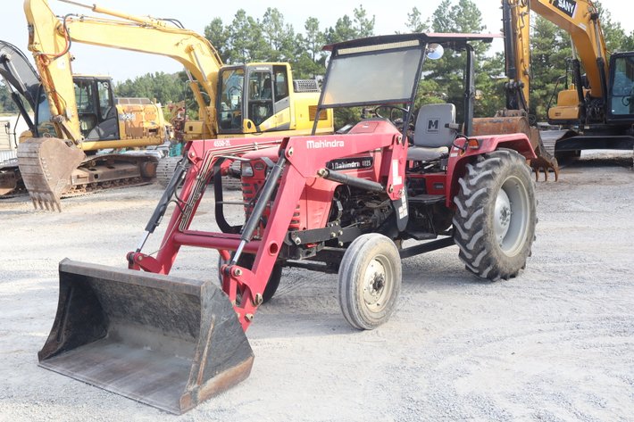 Image for 2013 MAHINDRA 4025 TRACTOR