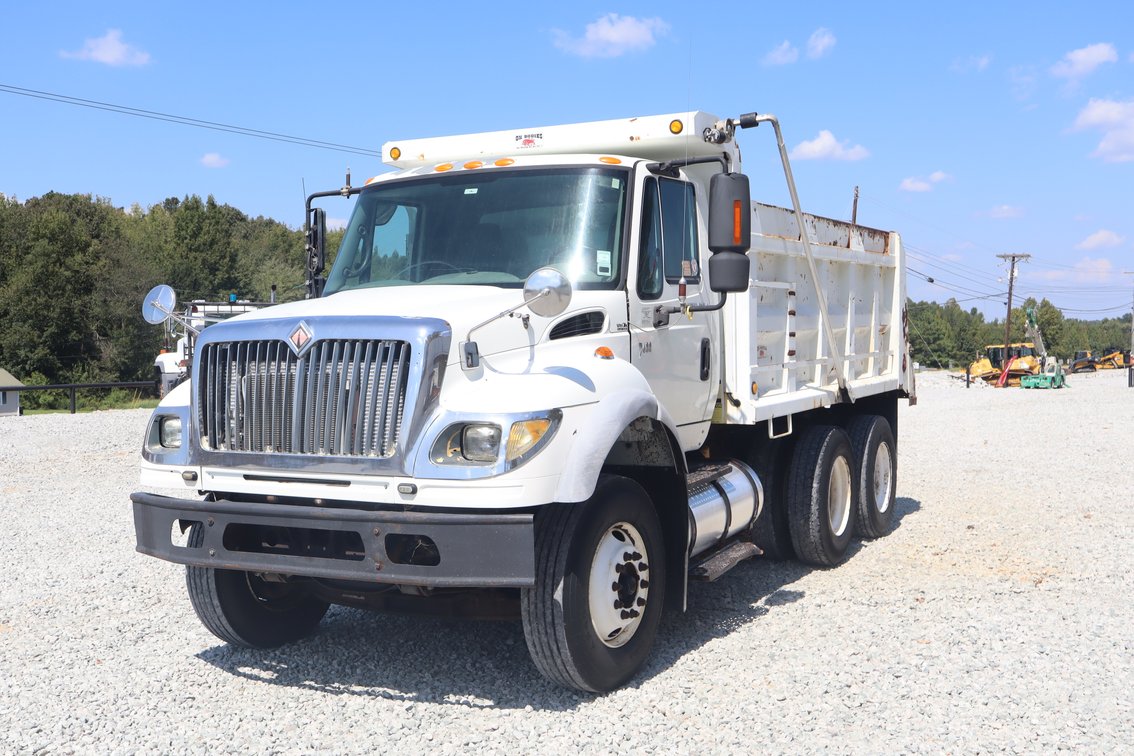 2006 INTERATIONAL 7600