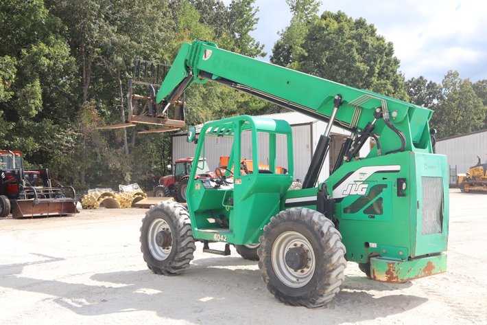 Image for 2014 SKYTRAK 6042 TELEHANDLER