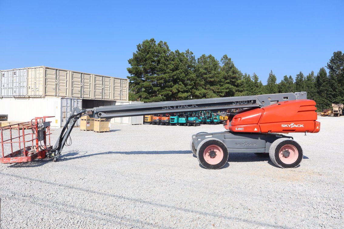 2016 SKYJACK SJ61T
