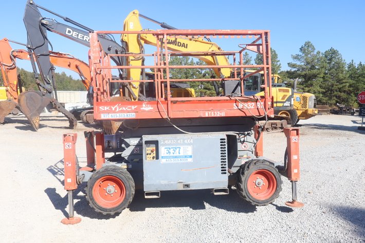 Image for SKYJACK SJ6832RT SKYLIFT