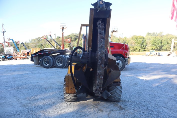 Image for 1998 VERMEER V5750 RUBBER TIRE TRENCHER