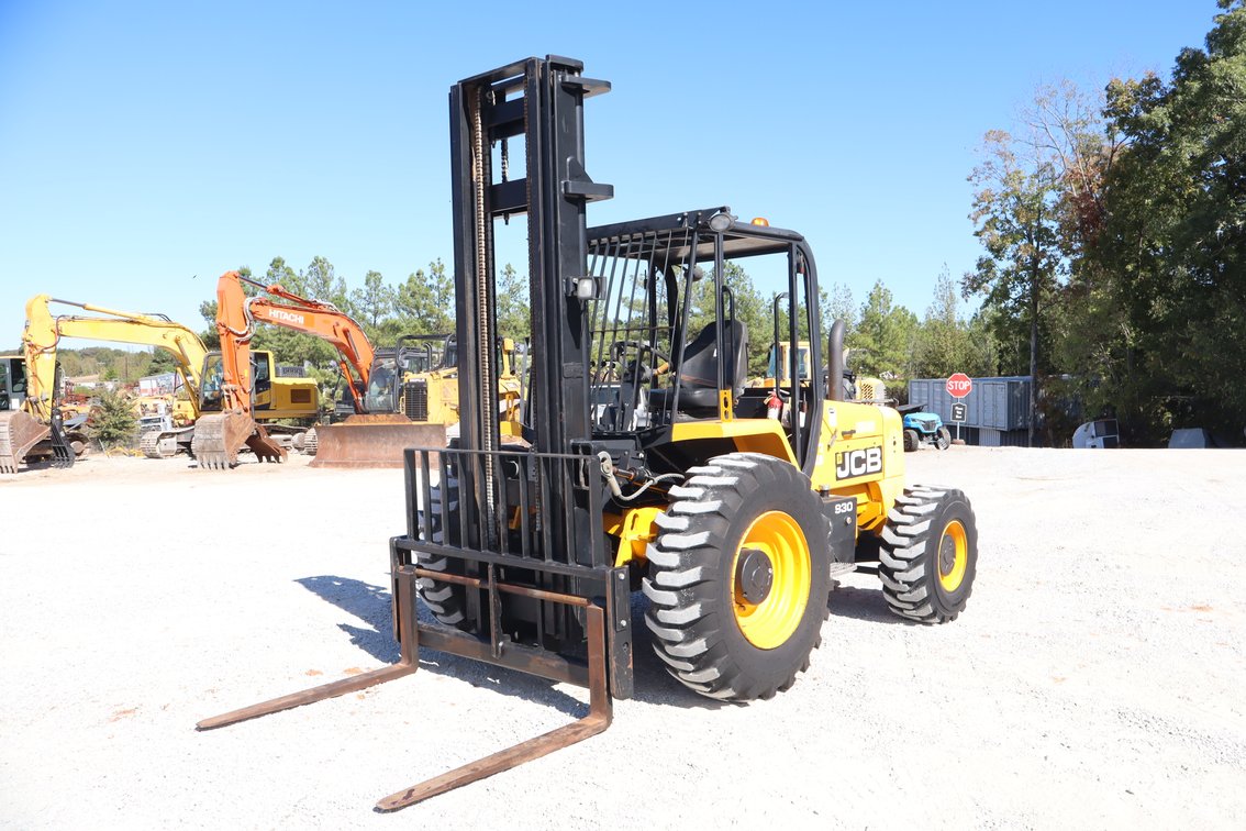 JCB 930 ROUGH-TERRAIN FORKLIFT
