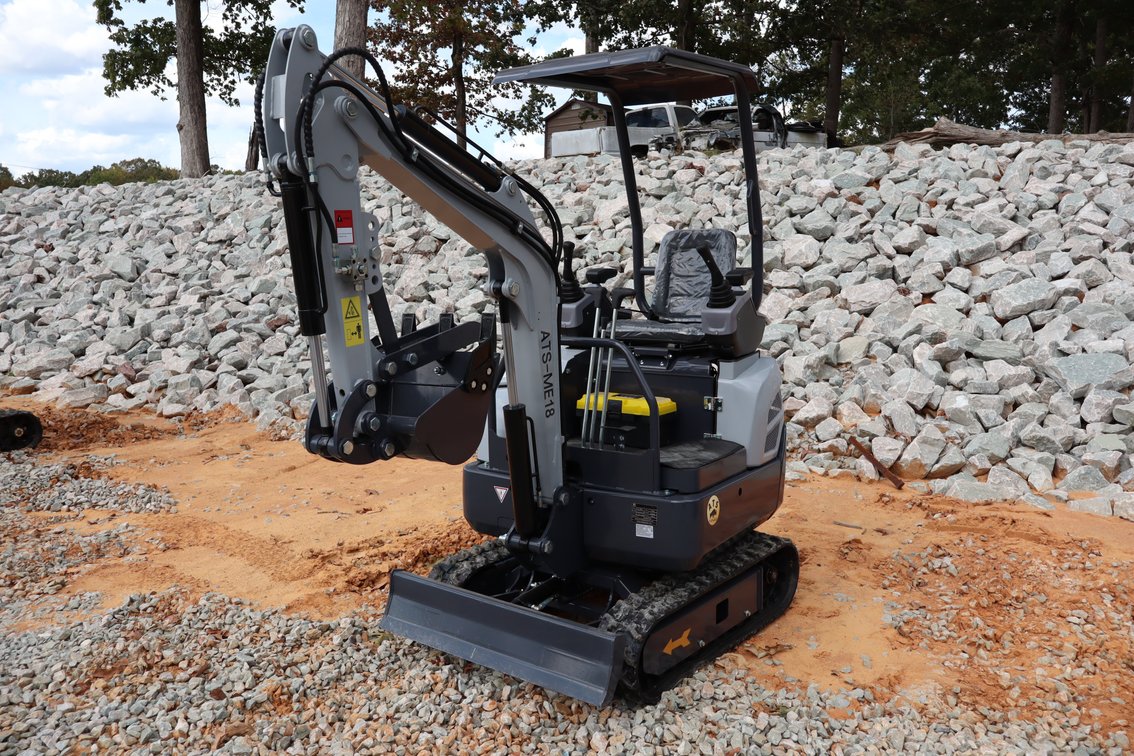 MINI EXCAVATOR - ATS-ME18