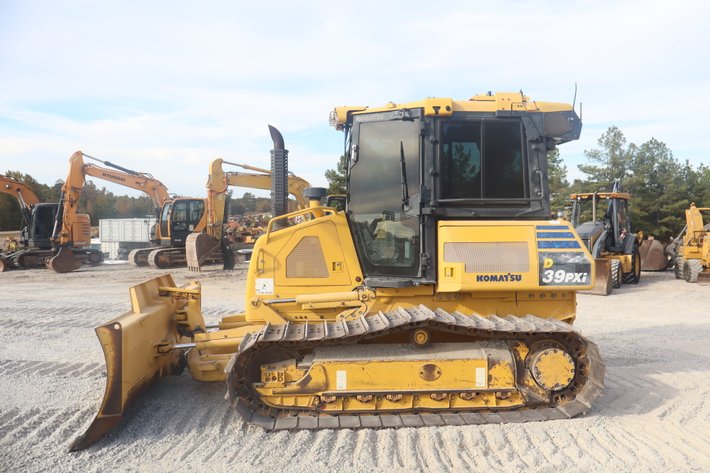 Image for KOMATSU D39PXi-23 CRAWLER DOZER