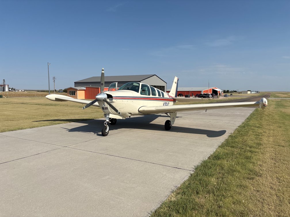 1969 Beechcraft A36 Bonanza
