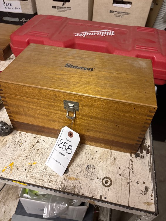Starrett Micrometer Set