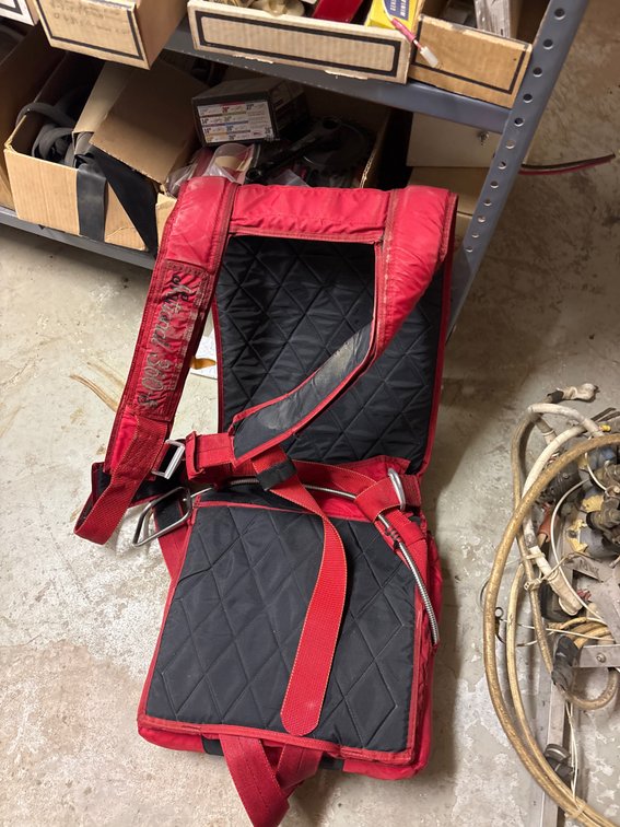 National 360-S Seat Parachute