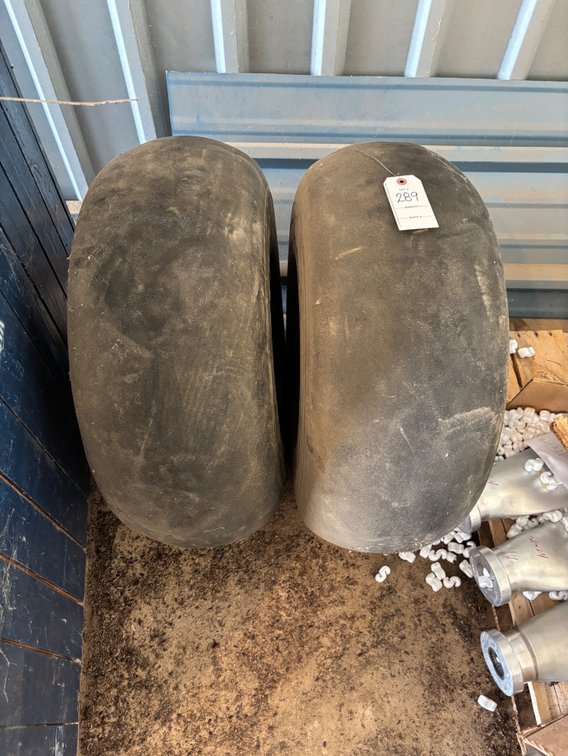 (2) Air Streak 30x13-6 Tundra Tires