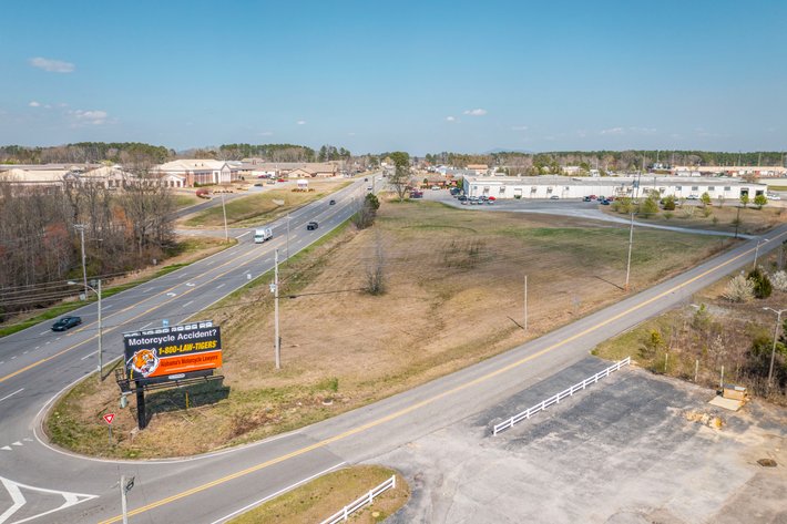 Image for Commercial Vacant Corner Lot at Red Light Lot 3 at 798 Cedar Bluff Road in Centre, Alabama