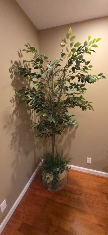7' Artificial Tree