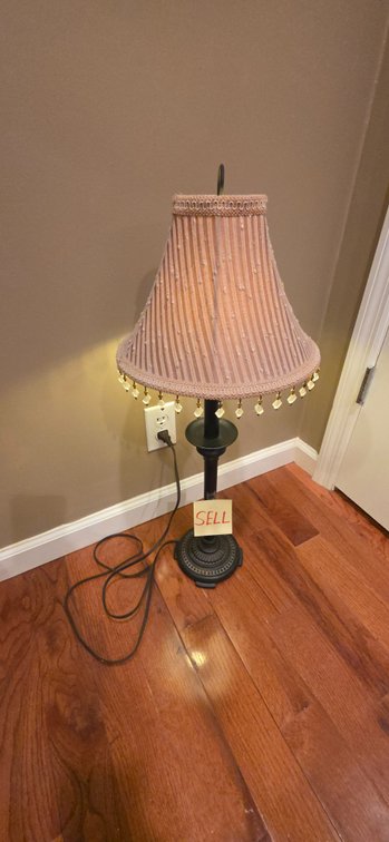 28" Lamp & Pray, Wait, Trust 20" x 20" Decor