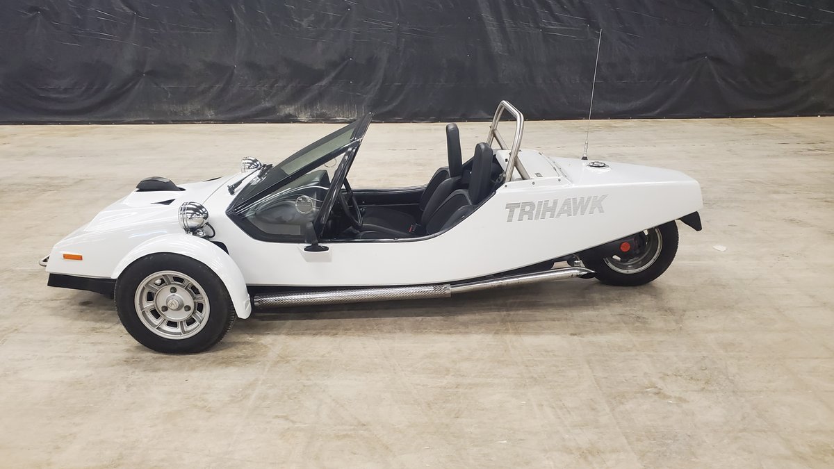 1984 TRI HAWK