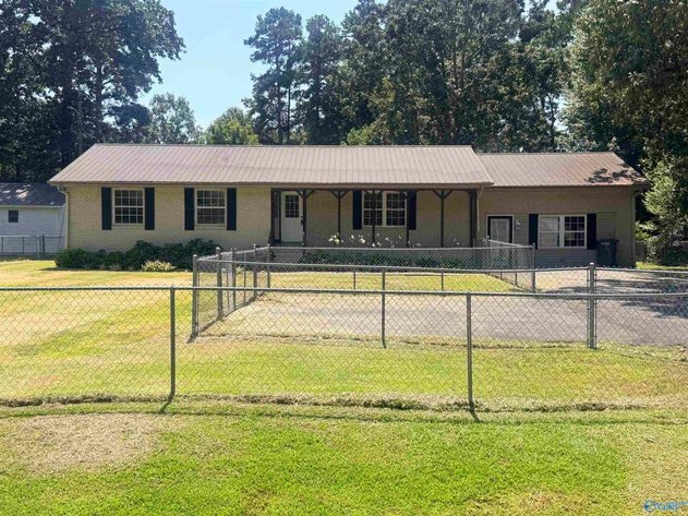 Image for 1008 Northwood Drive, Centre, Alabama