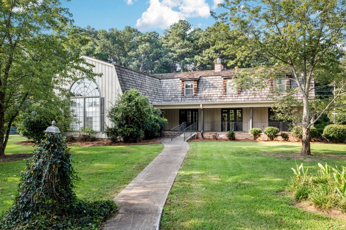 Image for The Travis and Jane James Estate: 09.19.26