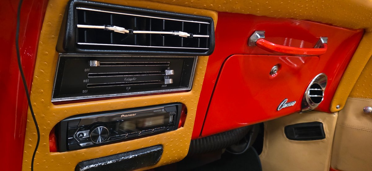 Image for CLASSIC CAR INDOOR AUCTION 12.12.26