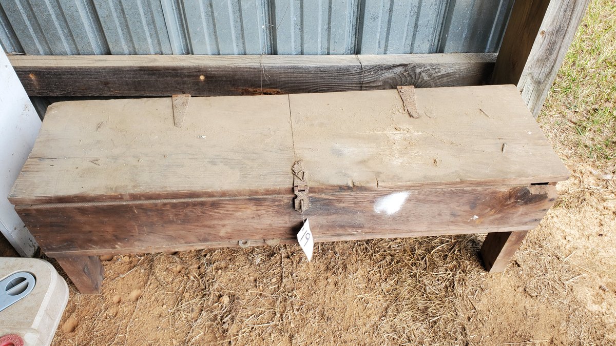 Wooden Work Bench