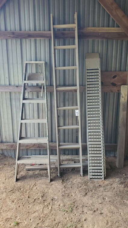 2 Ladders and Set of Ramps
