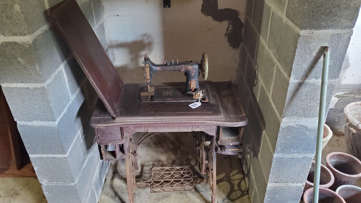 Minnesota Vintage Sewing Machine