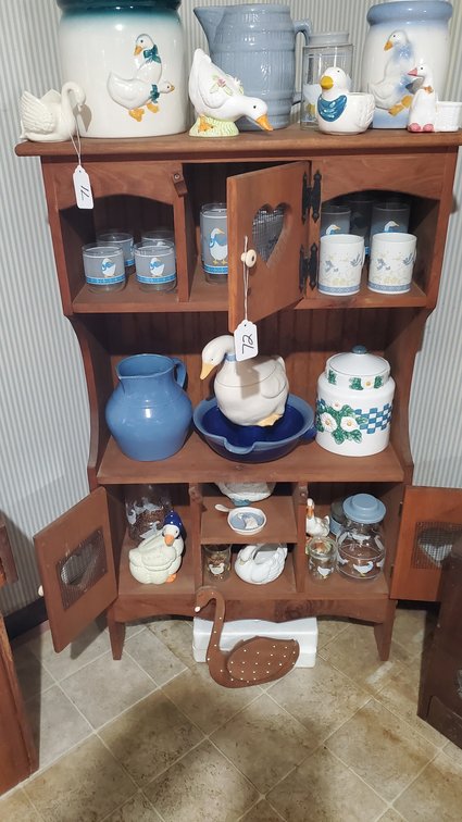 Contents of Shelf and Glassware