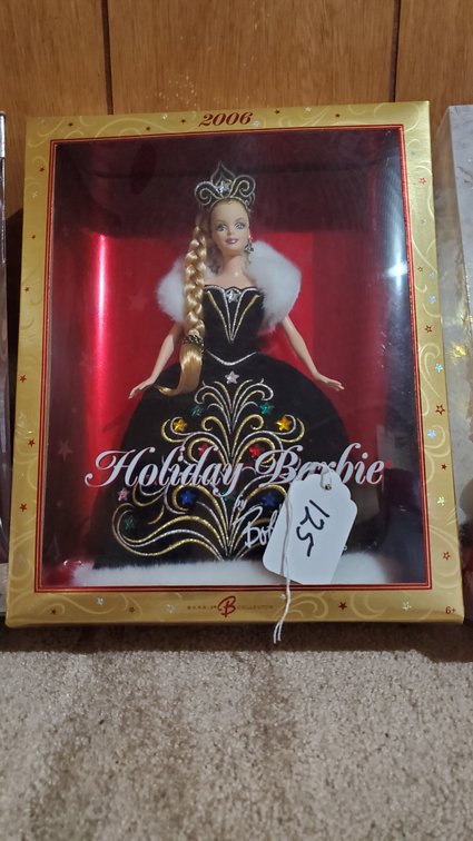 2006 Holiday Barbie