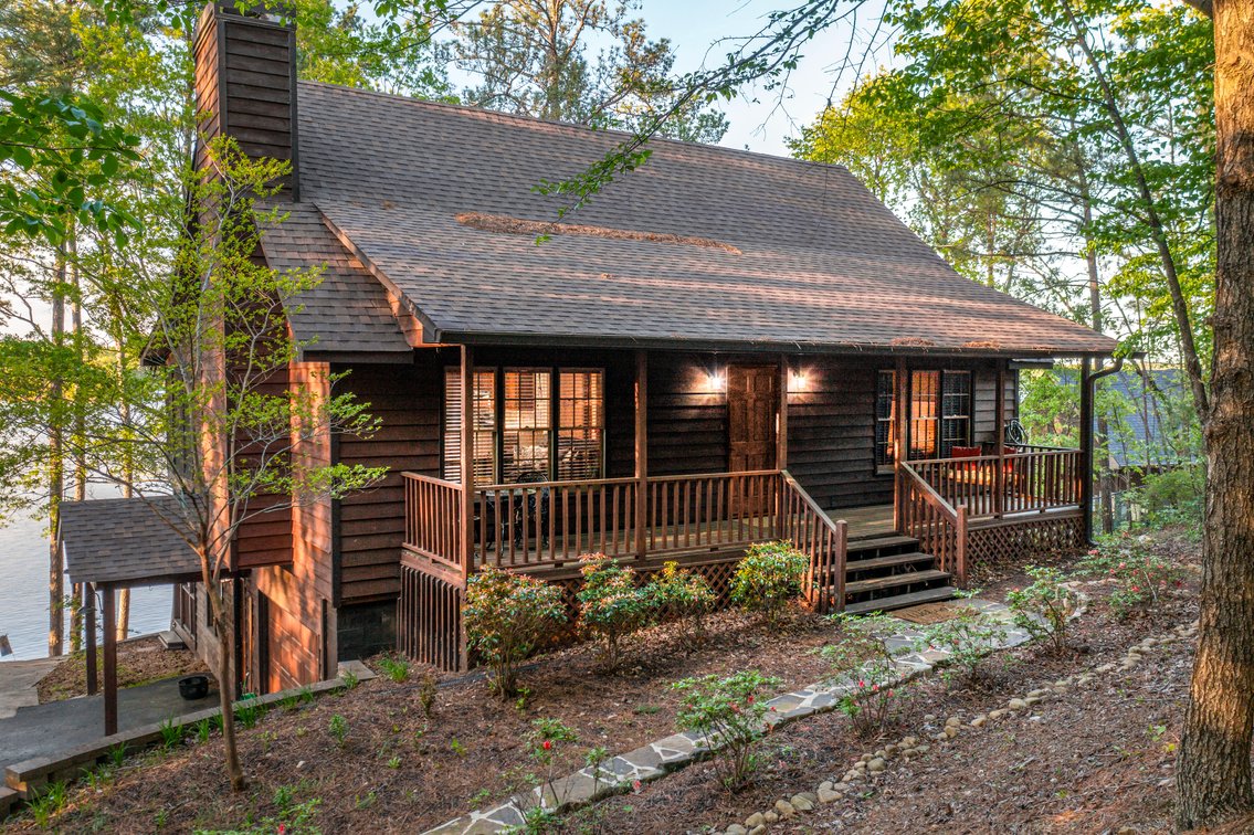 Image for Tri-level Waterfront Home with 3 slip Boat House
