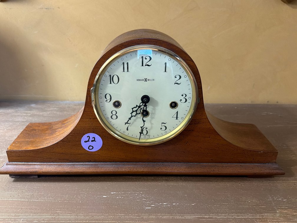 Howard Miller Mantel Clock  (Model 612-439)