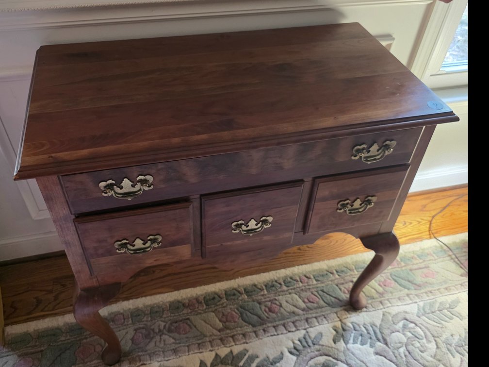 Solid Wood  Queen Anne Lowboy  Style Chest of Drawers Cabinet