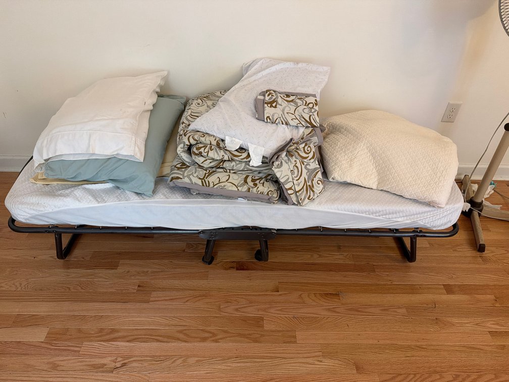 Folding Rollaway Guest Bed & various linens