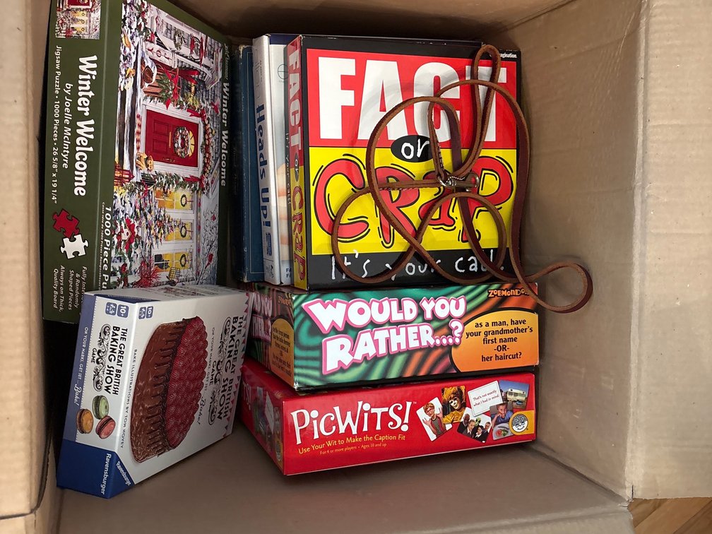 Puzzle and Games Lot