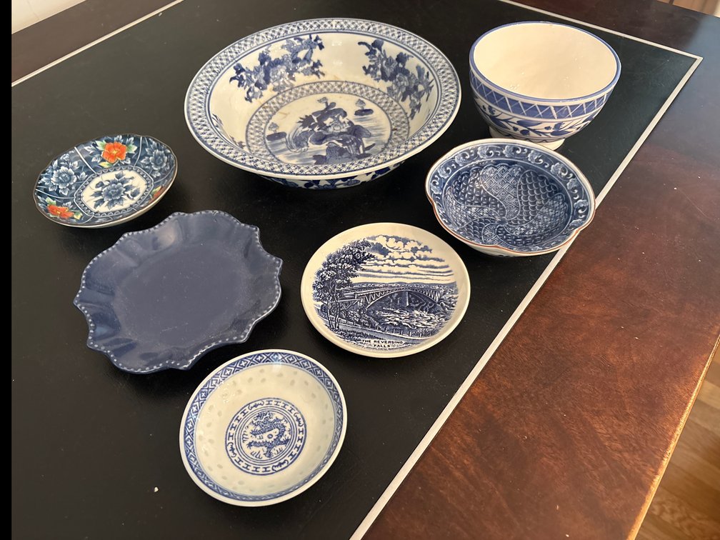 Blue & White Asian Style, Souvenir Plate & Decorative Bowls (7 Pcs)