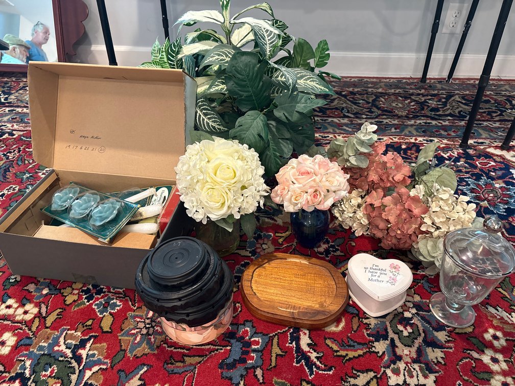 Large Decor Lot